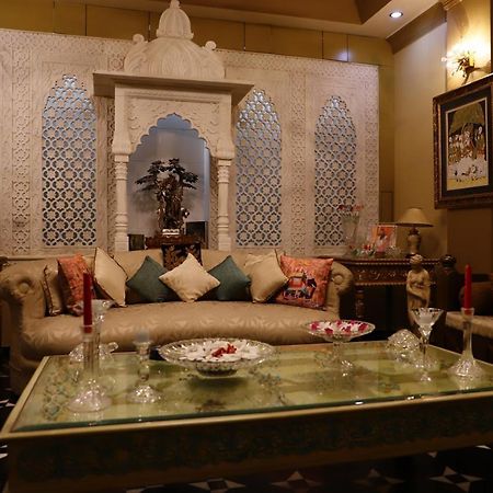 Aura Homestay Royal Villa Джайпур Екстериор снимка