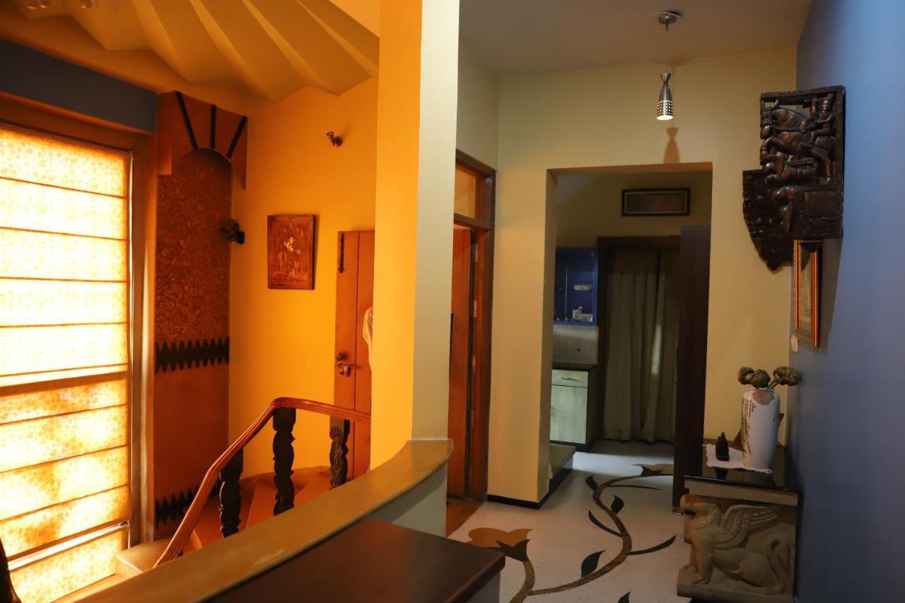 Aura Homestay Royal Villa Джайпур Екстериор снимка